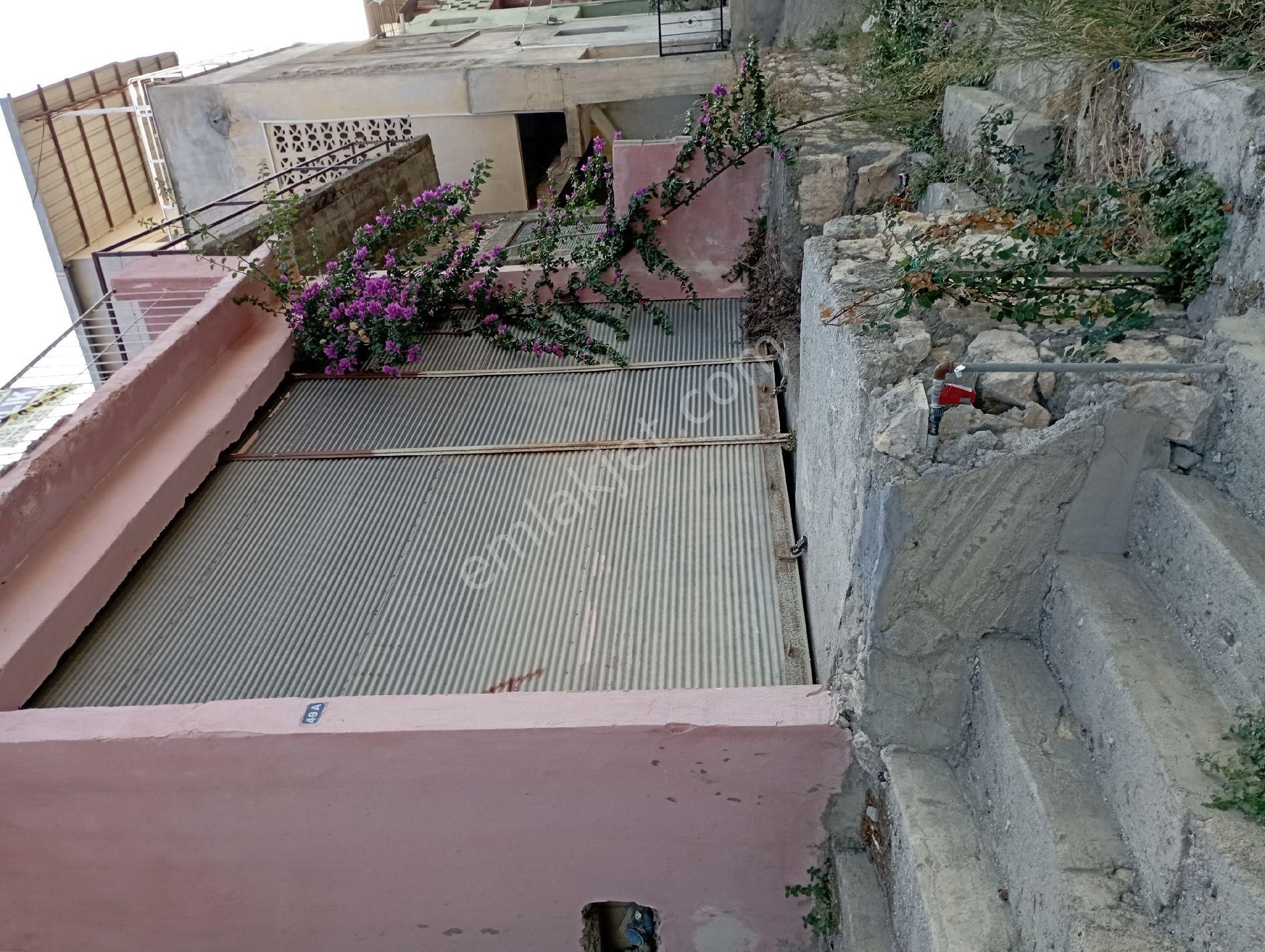 Müstakil 2+1 Ev Altı Dükkan Mini Bahçeli Satılık Limonlu Mah Erdemli - Görsel 4