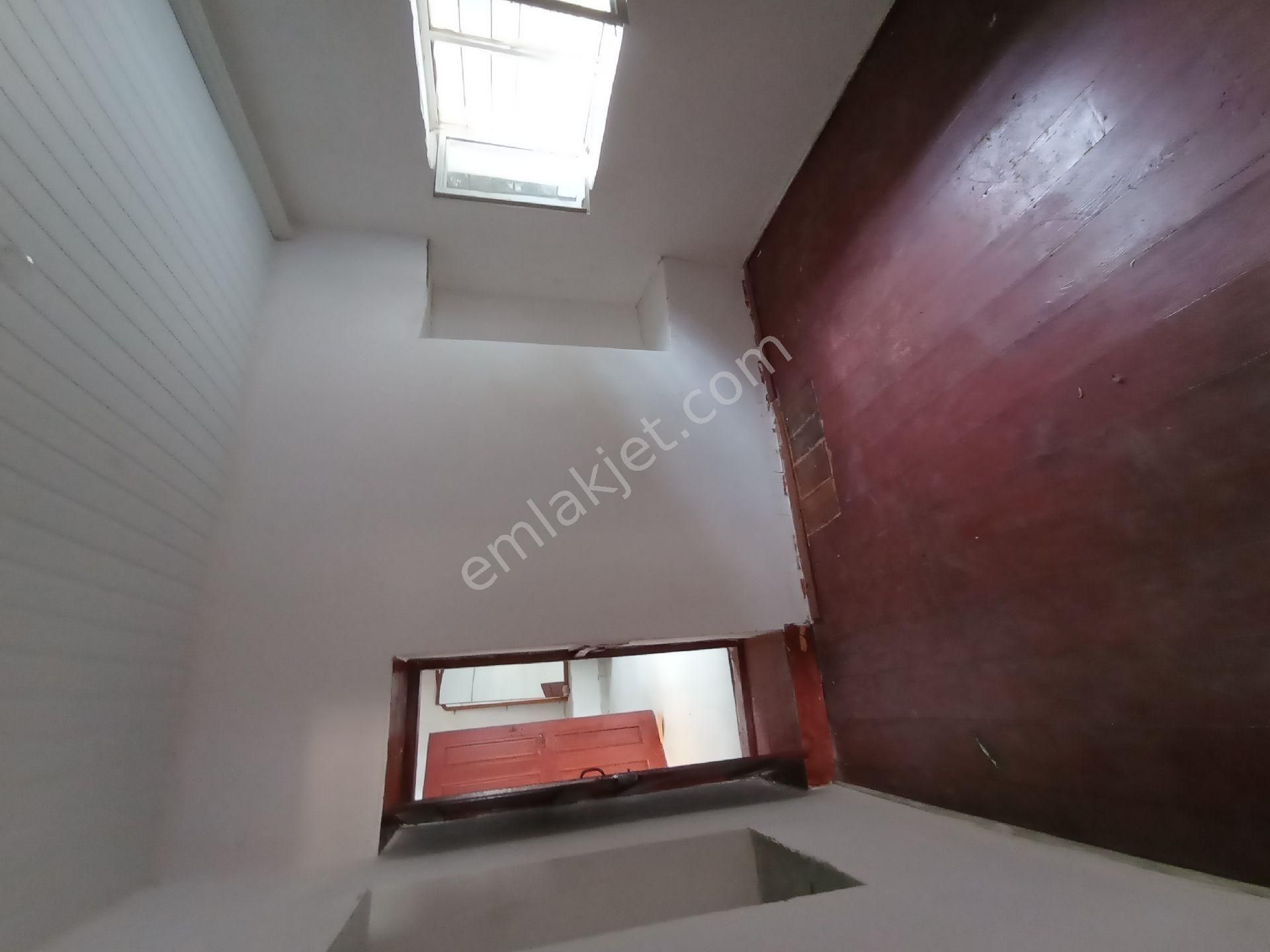 Müstakil 2+1 Ev Altı Dükkan Mini Bahçeli Satılık Limonlu Mah Erdemli - Görsel 15