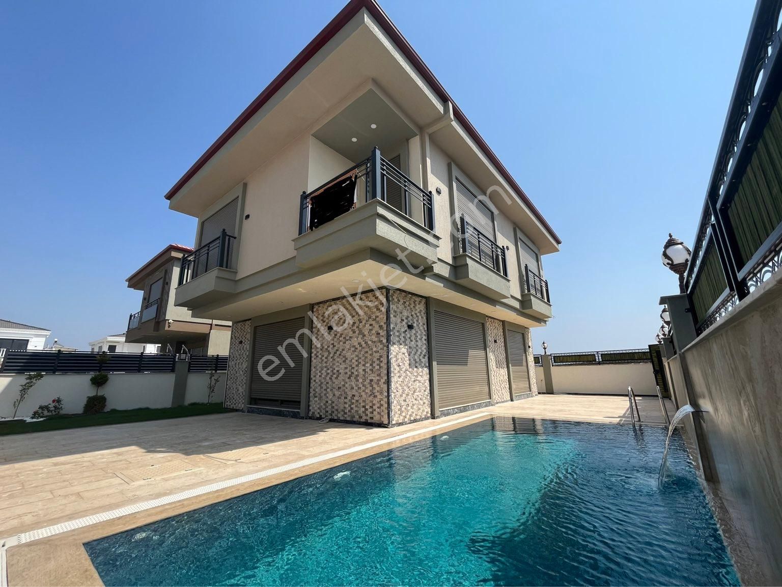 Didim Mavişehir Satılık Villa MAVİŞEHİRDE ULTRA LÜX VİLLA 