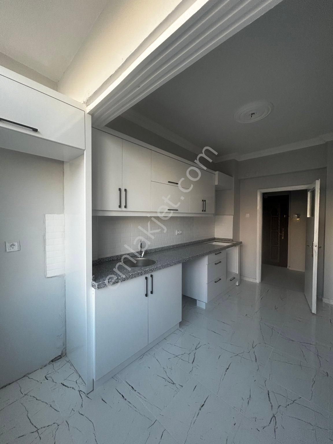 https://imaj.emlakjet.com/listing/13903163/36DD378082EE668230D22D07EA5E57AA13903163.jpg