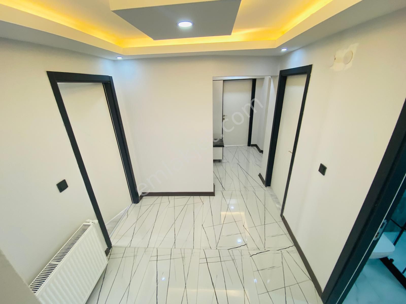 https://imaj.emlakjet.com/listing/13904106/6CA65BC713B8F5F734C653B7E366337313904106.jpeg