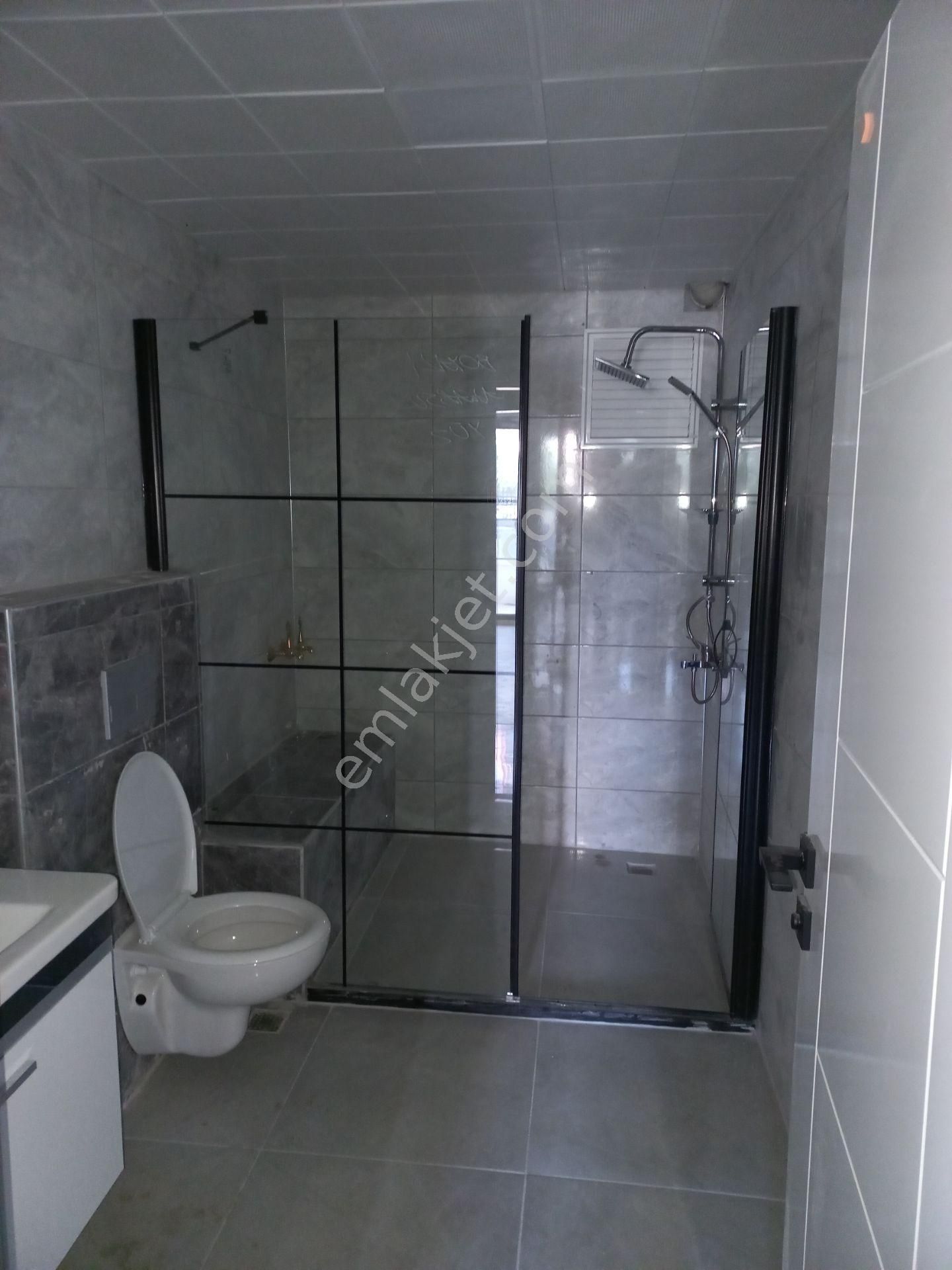 https://imaj.emlakjet.com/listing/13904867/2C1666634C50DC9FBDF9DD1A88098F8613904867.jpg