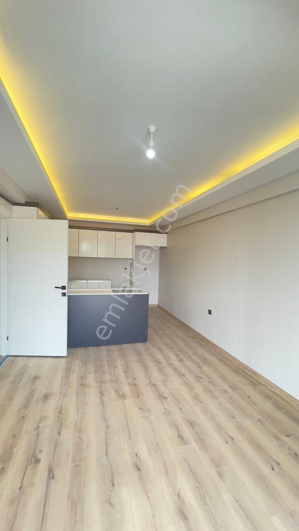 Gölbaşı Taşpınar Satılık Daire CADDE ÜZERERİ 1+1 LÜX DAİRE