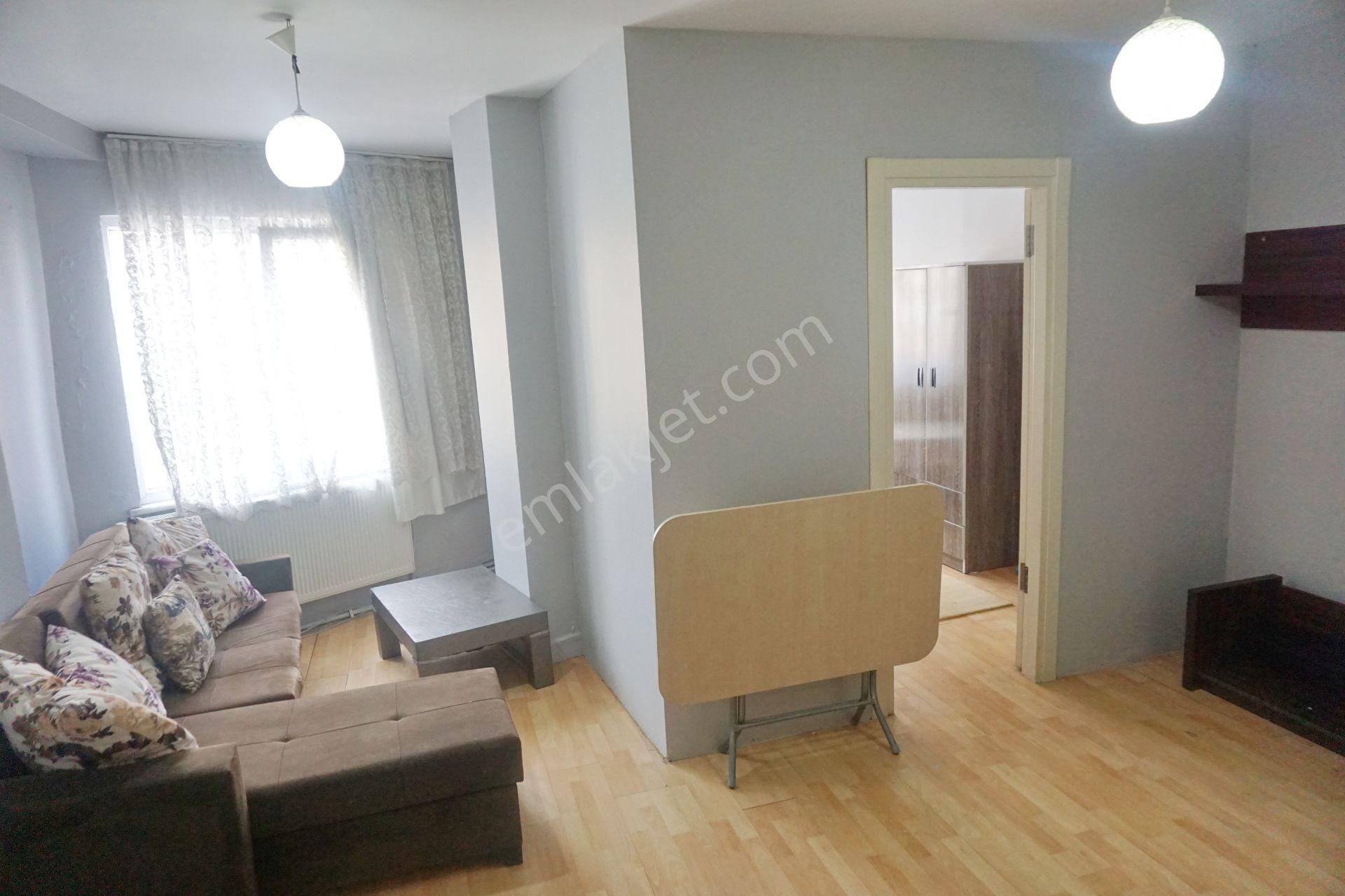 Meral R5490 Erkek Memura Kurumsala Veya Öğrenciye Eşyalı 1+1lüks