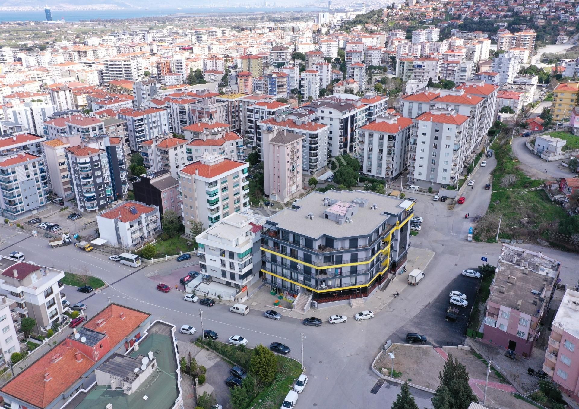 Narlıdere Çatalkaya Satılık Dükkan & Mağaza Cb Line'dan Narlıdere'de Kurumsal Kiracılı Satılık Dükkan