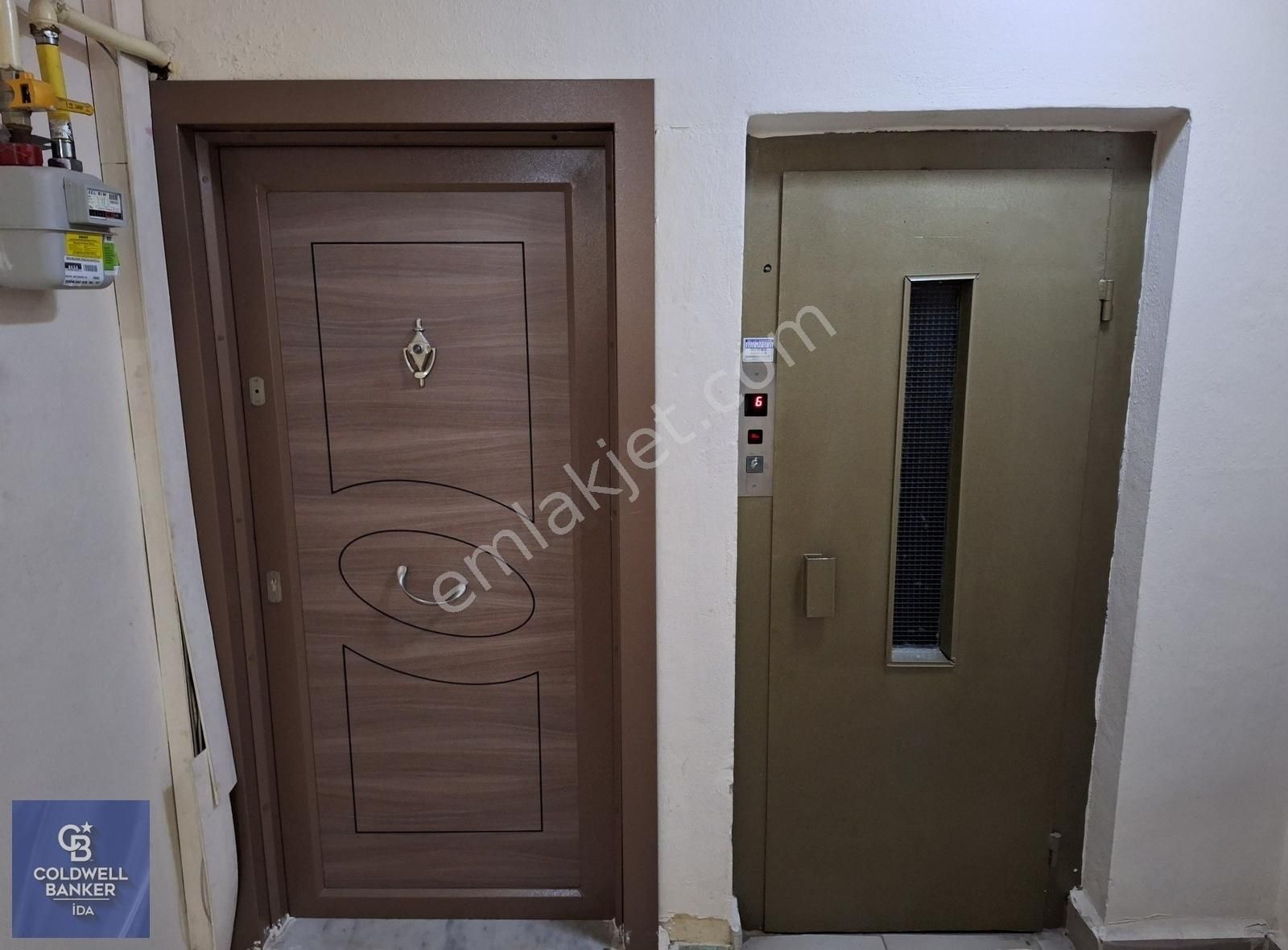 https://imaj.emlakjet.com/listing/13911668/C4E5A4D77DD15B56809157BE06DDBE5D13911668.jpg