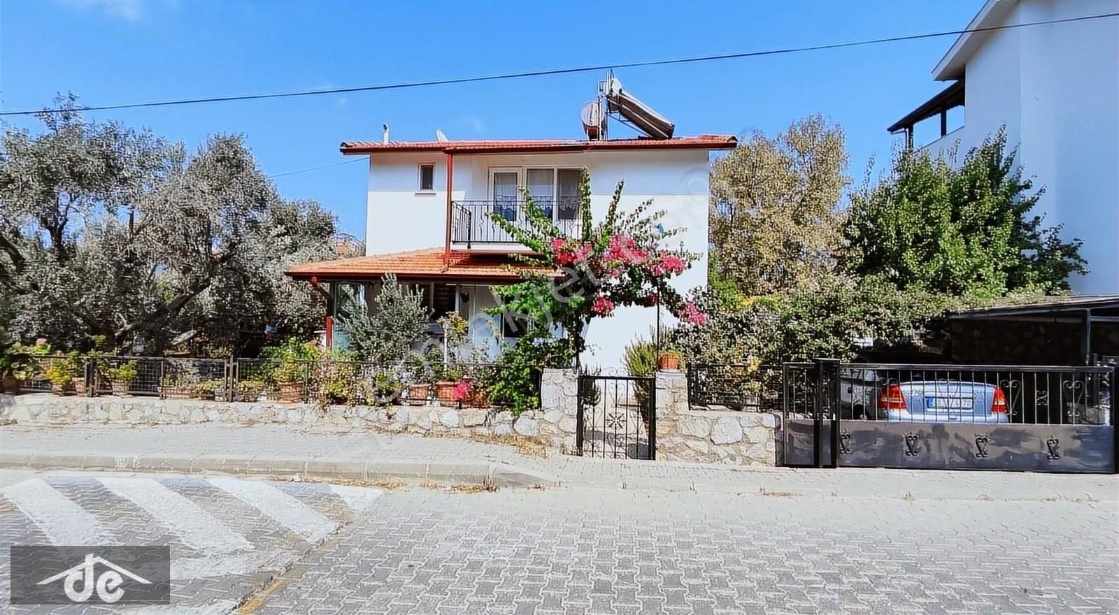 Datça İskele Satılık Müstakil Ev Merkezde müstakil villa