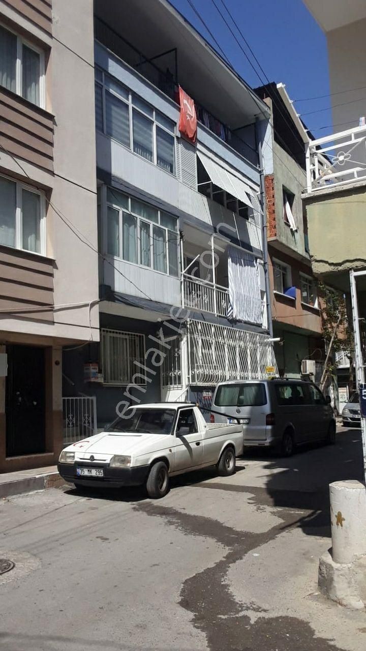 Karabağlar Sarıyer Mah Satılık 4katlı Bine - Görsel 9