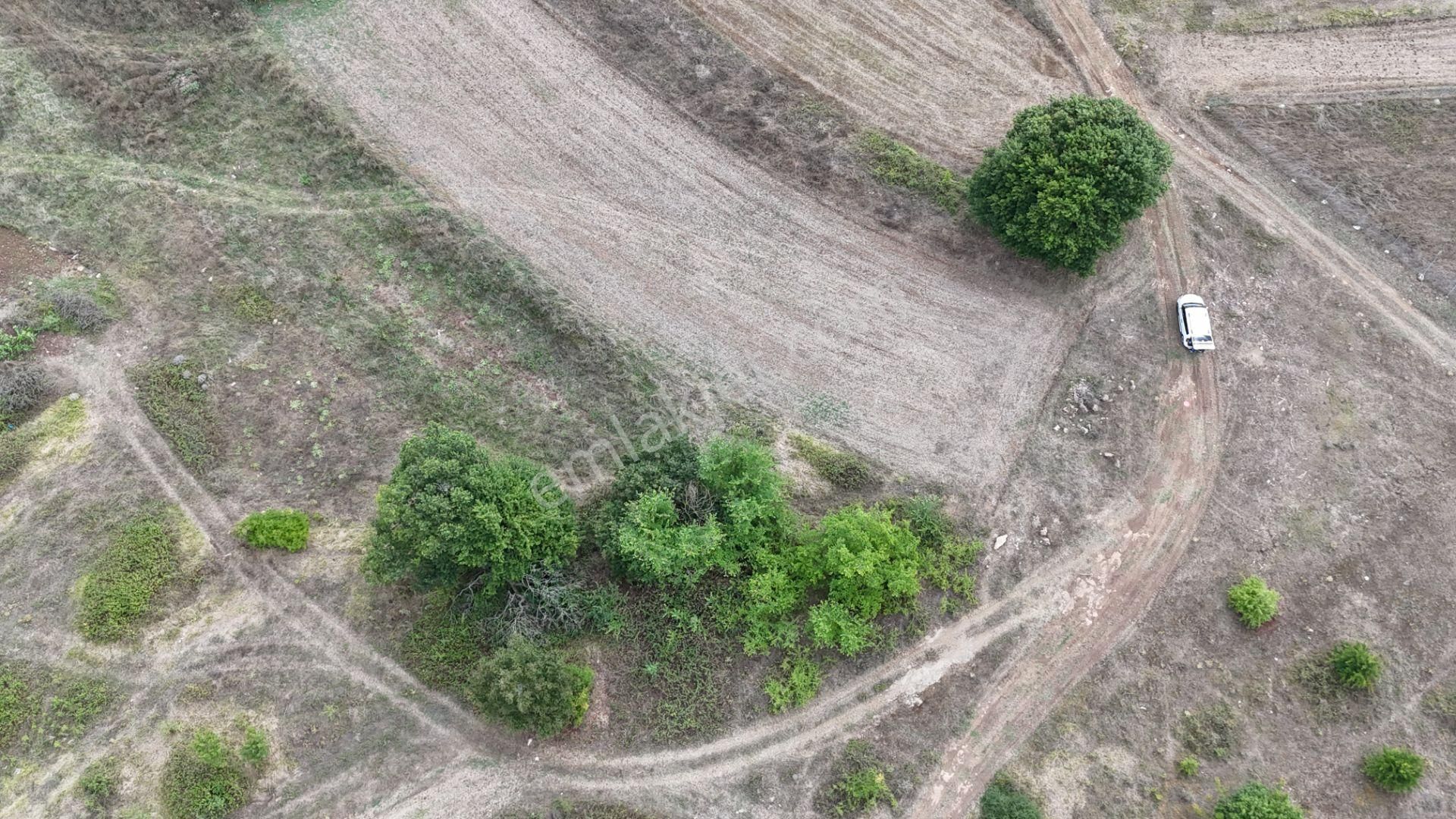 Kandıra Alaybey Satılık Tarla KANDIRA DURAÇALİ DE YOLU OLAN 1718 m2 SATILIK PARSEL