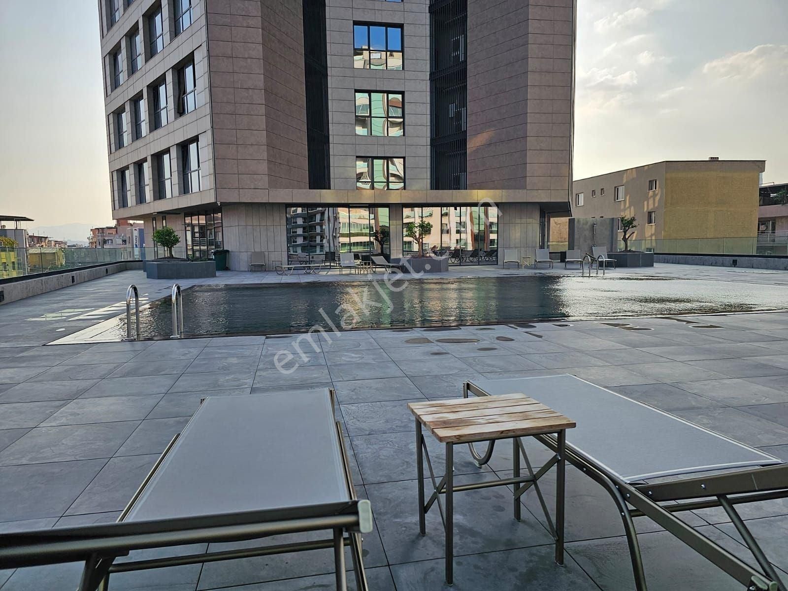 İzmir Bornova Deniz Manzaralı Havuzlu Eşyalı Lüks Satılık Rezidans Daire - Görsel 5