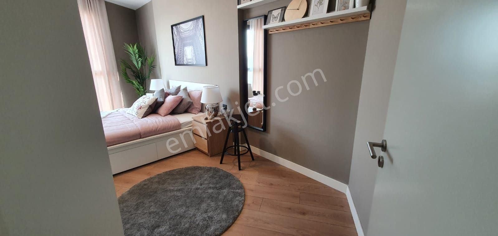 İzmir Bornova Deniz Manzaralı Havuzlu Eşyalı Lüks Satılık Rezidans Daire - Görsel 3