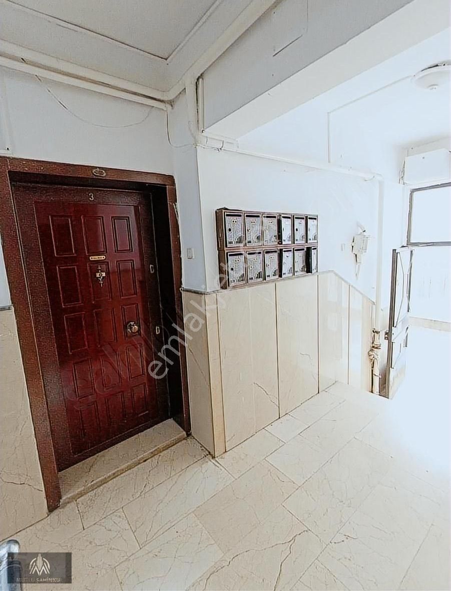 https://imaj.emlakjet.com/listing/13927740/1CB776D2F6E169D904F3C96AD01BBEC813927740.jpg
