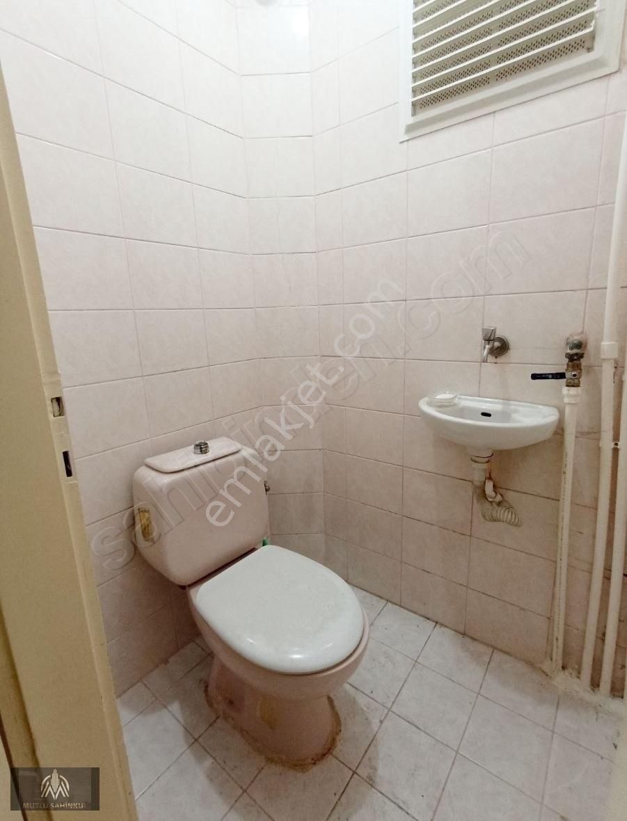 https://imaj.emlakjet.com/listing/13927740/B85C06F514CD4F4298AEF94F74E325A213927740.jpg