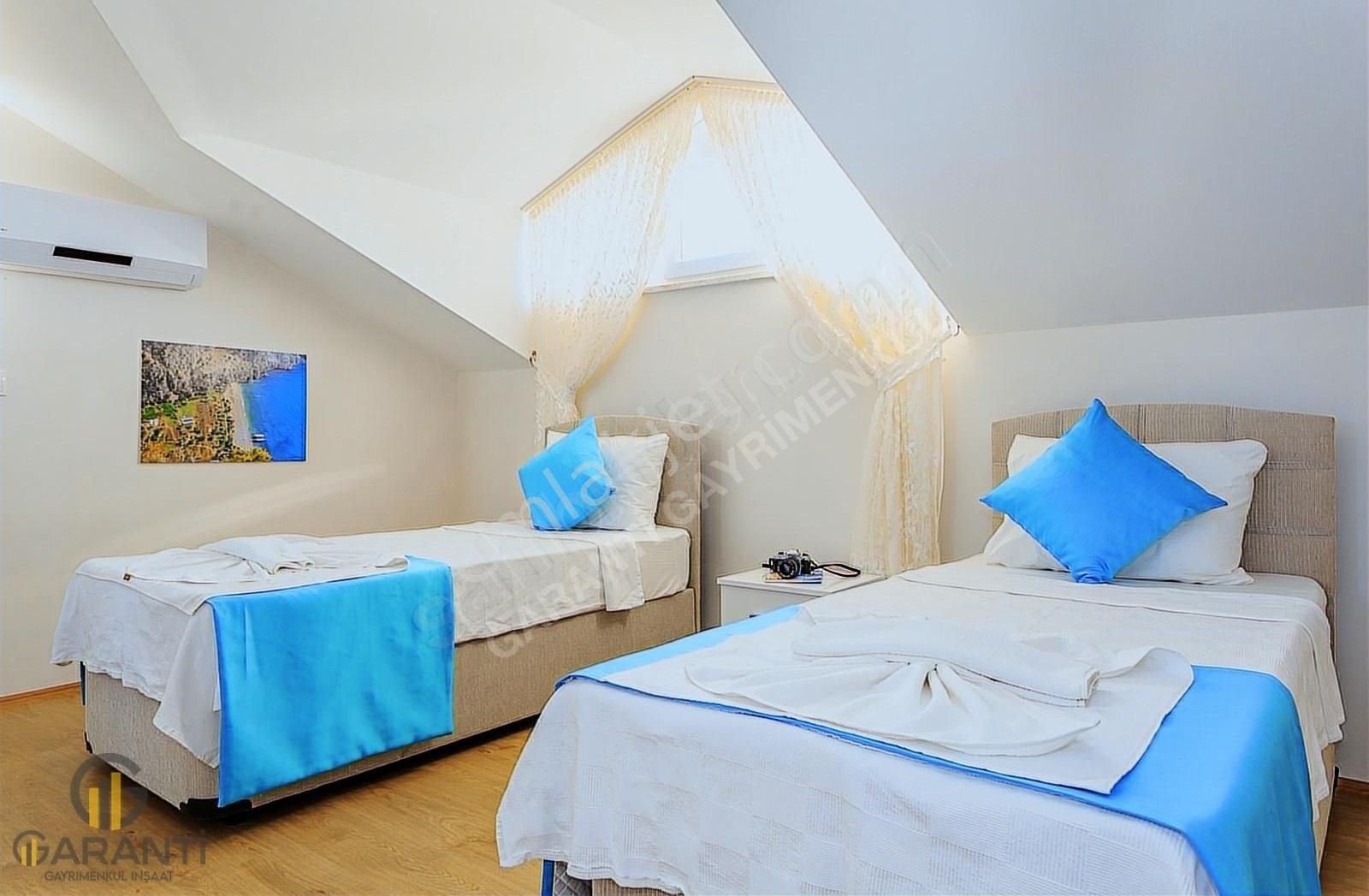 https://imaj.emlakjet.com/listing/13929226/4500250FB89FECD015CDE2119F16CAEA13929226.jpg