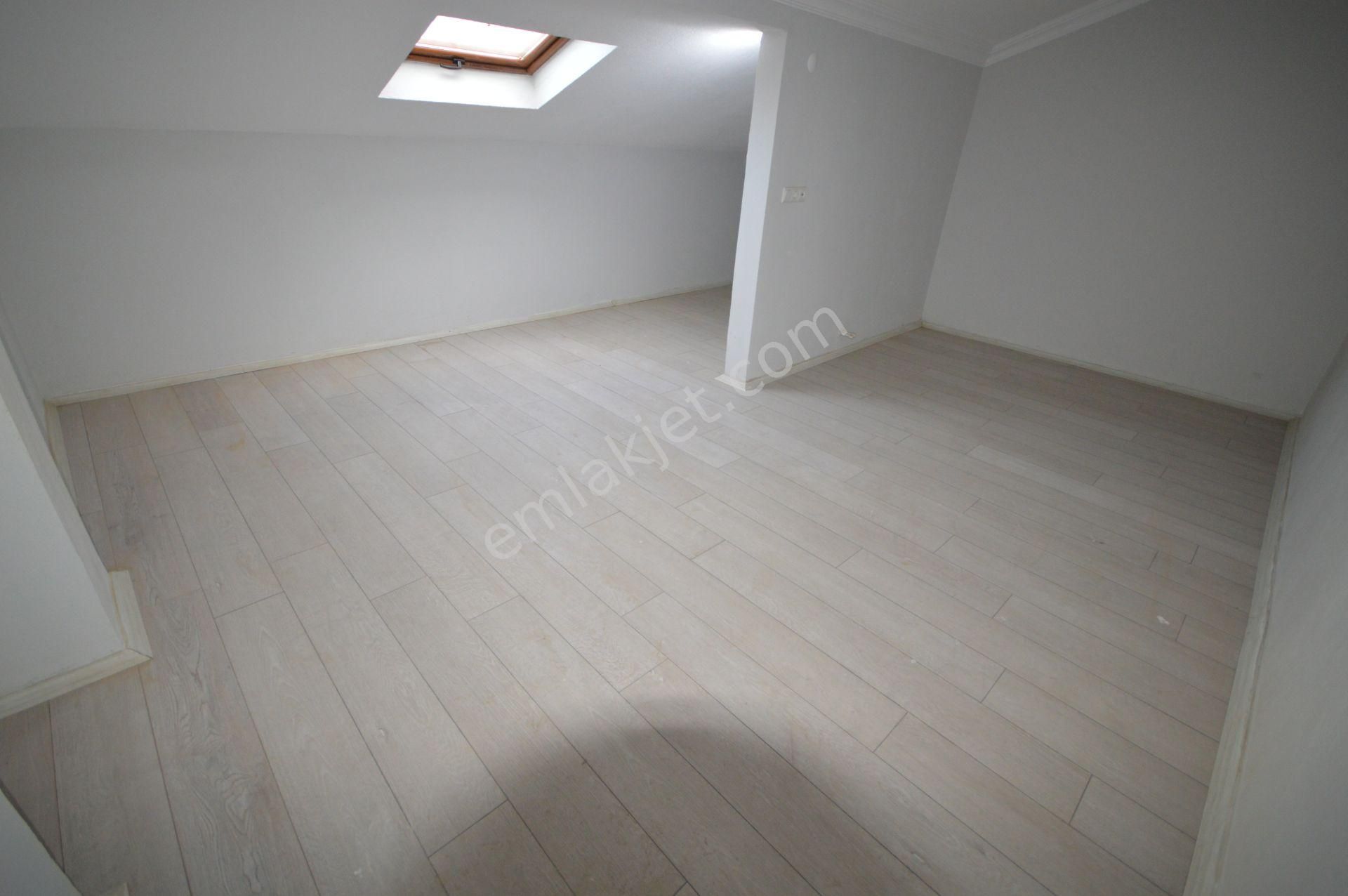 https://imaj.emlakjet.com/listing/13929284/2D9CEBE961C732CB0C471FF3ABE0D3FF13929284.JPG