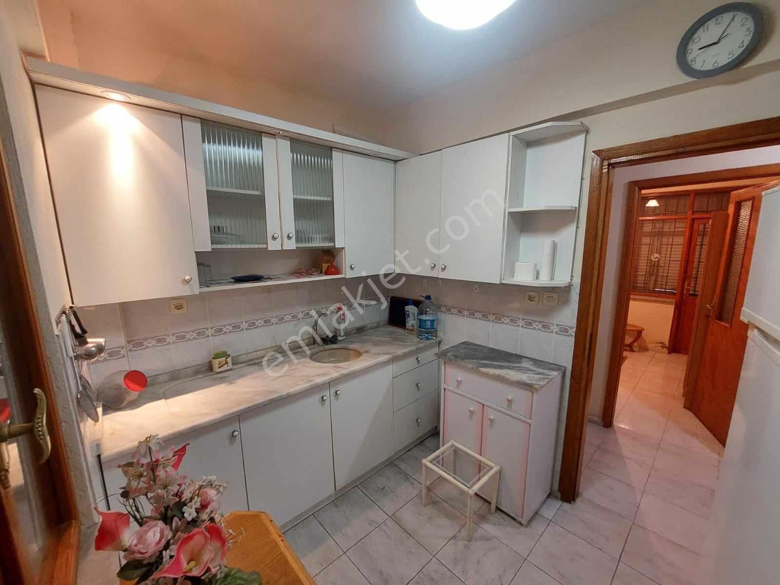 https://imaj.emlakjet.com/listing/13937778/074E550CAE8CE540AAEFB2208C0C329A13937778.jpg