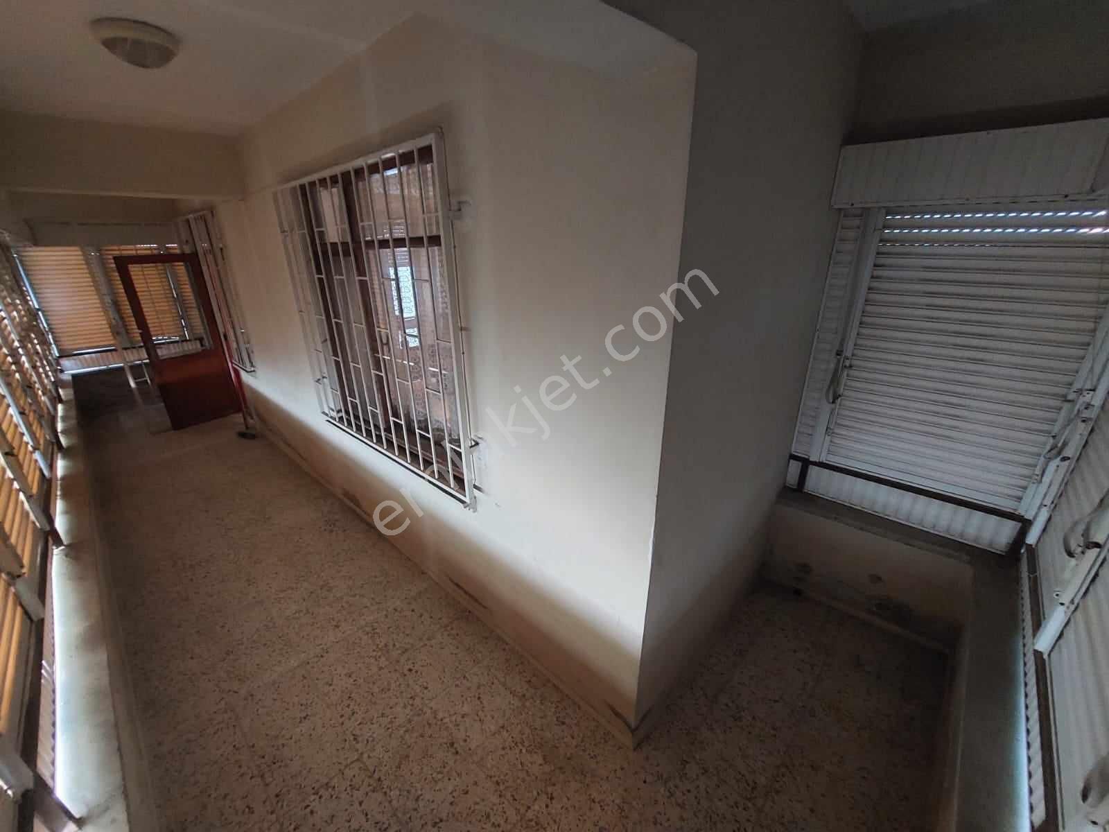 https://imaj.emlakjet.com/listing/13937778/B3496A4E3A4BAFB525F9FD940E05604513937778.jpg