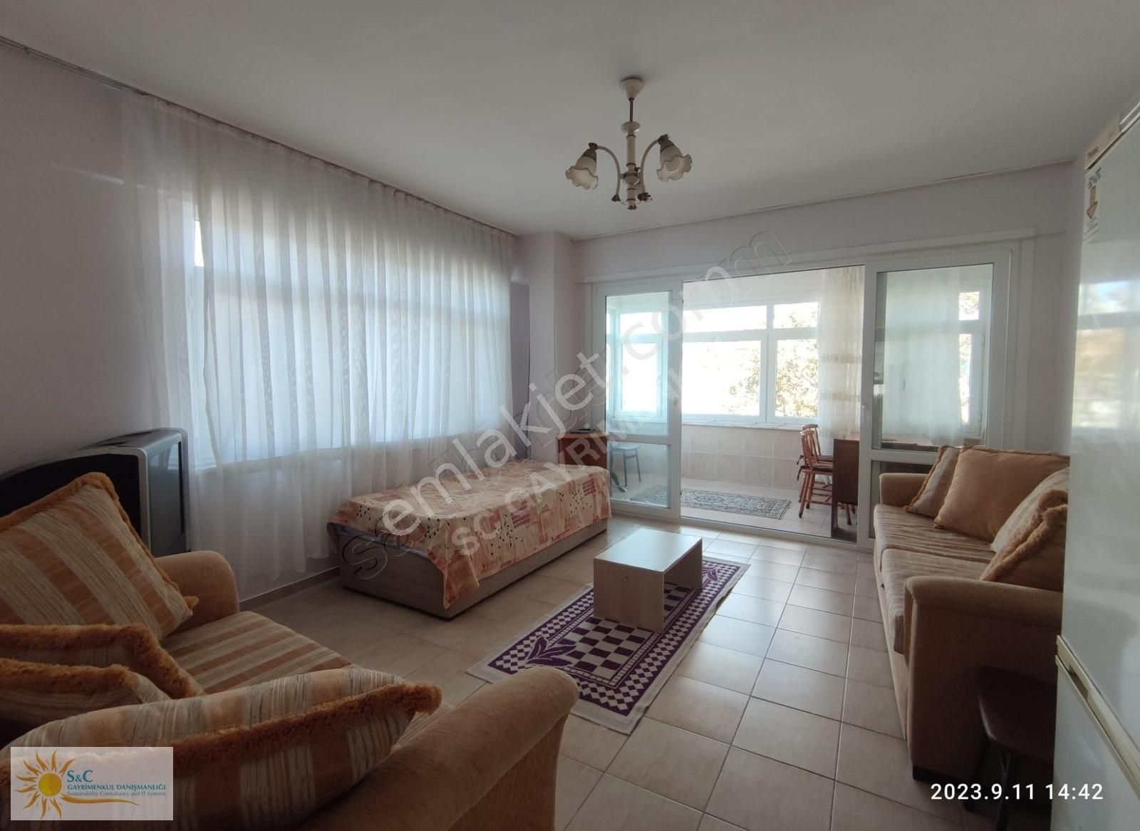 Kumburgaz Erçağ Sitesinde, Sahil Kısmında, Balkonlu 1+1 Daire - Görsel 34
