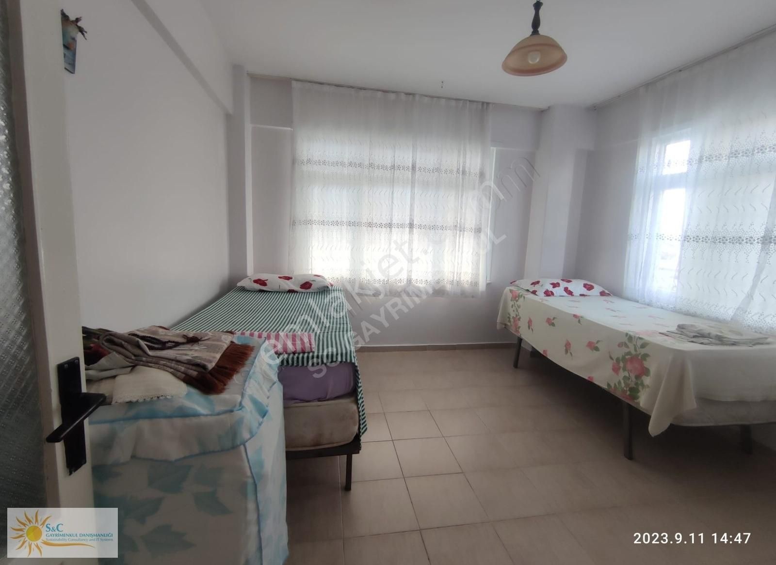 Kumburgaz Erçağ Sitesinde, Sahil Kısmında, Balkonlu 1+1 Daire - Görsel 35