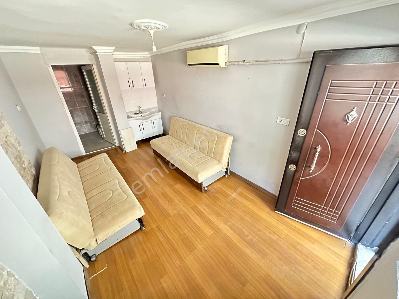 https://imaj.emlakjet.com/listing/13944321/BFD122B82411D70E4DA61B2E29EFA59213944321.jpg