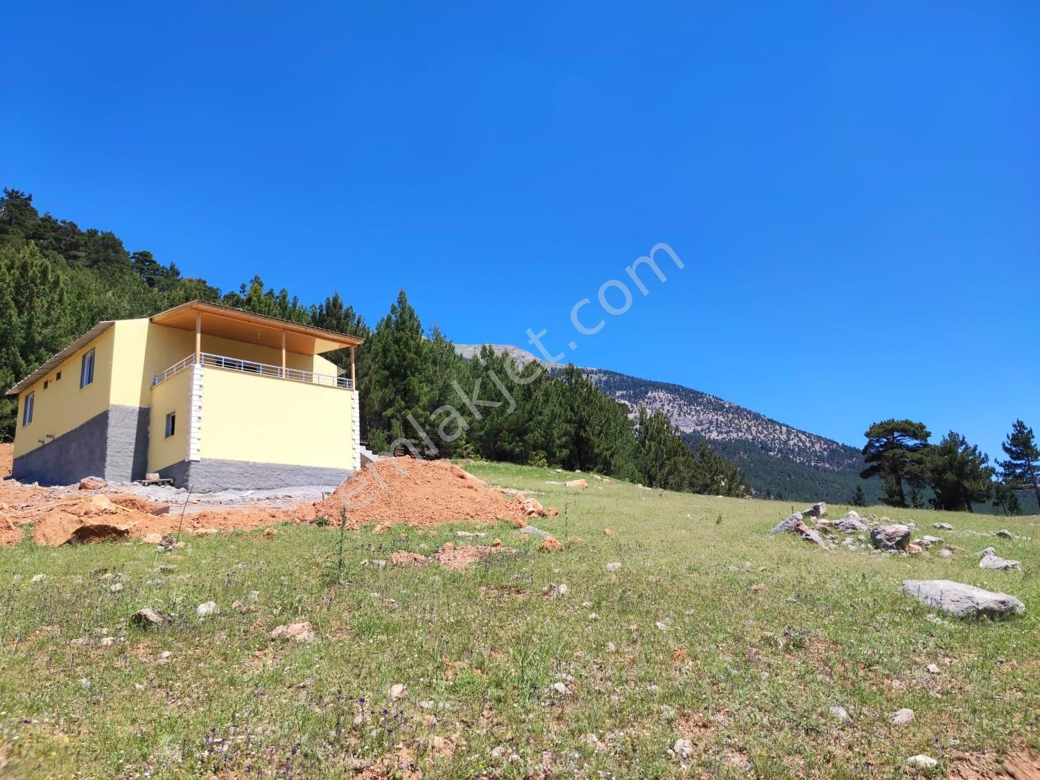 Pozantı Kar Emlaktan Körmenlik Mevkiinde Satılık 750m2 Arsa - Görsel 3