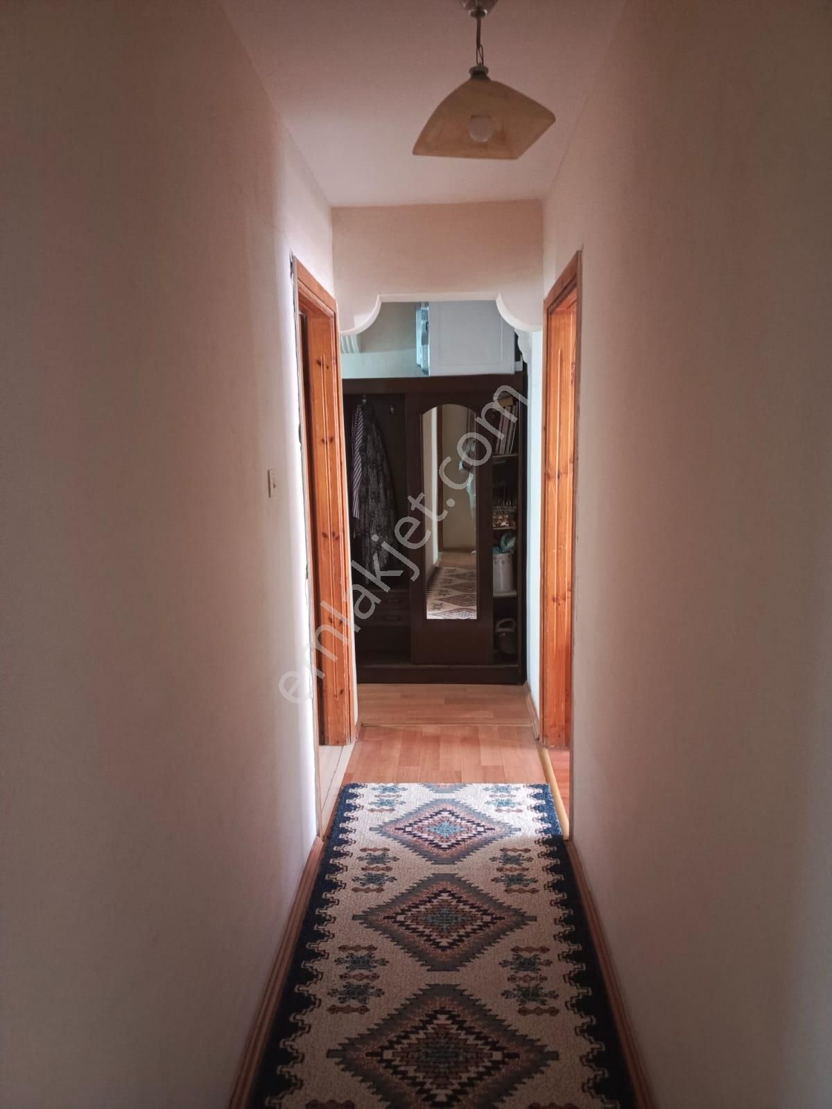 Yenigirne Postacılar Da Satılık 3 Katlı Bina 2 Dükkan 2 Daire ( İlan No.18 55 ) ( Fiyat. 8.mil. Tl. - Görsel 22