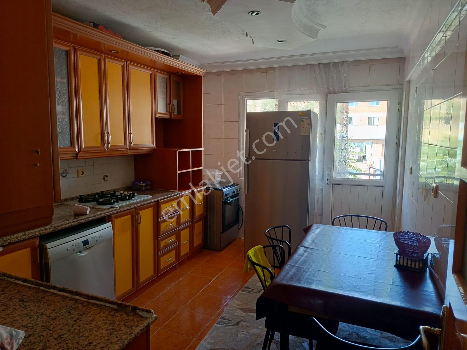 Yenigirne Postacılar Da Satılık 3 Katlı Bina 2 Dükkan 2 Daire ( İlan No.18 55 ) ( Fiyat. 8.mil. Tl. - Görsel 17