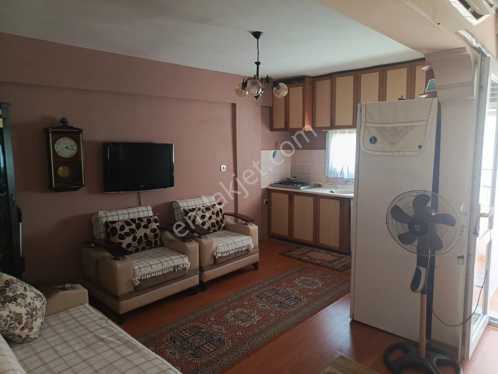 Yenigirne Postacılar Da Satılık 3 Katlı Bina 2 Dükkan 2 Daire ( İlan No.18 55 ) ( Fiyat. 8.mil. Tl. - Görsel 28