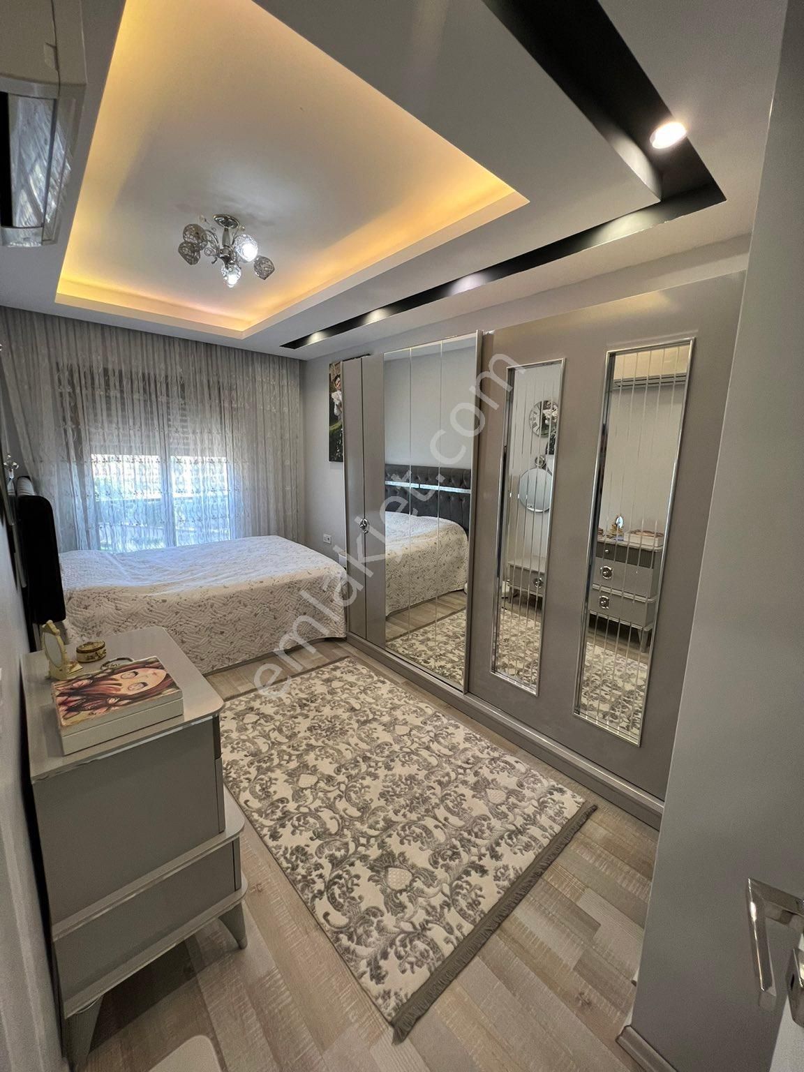 https://imaj.emlakjet.com/listing/13954647/88C5166F010B679B83A566BFFBD9FAD913954647.jpg
