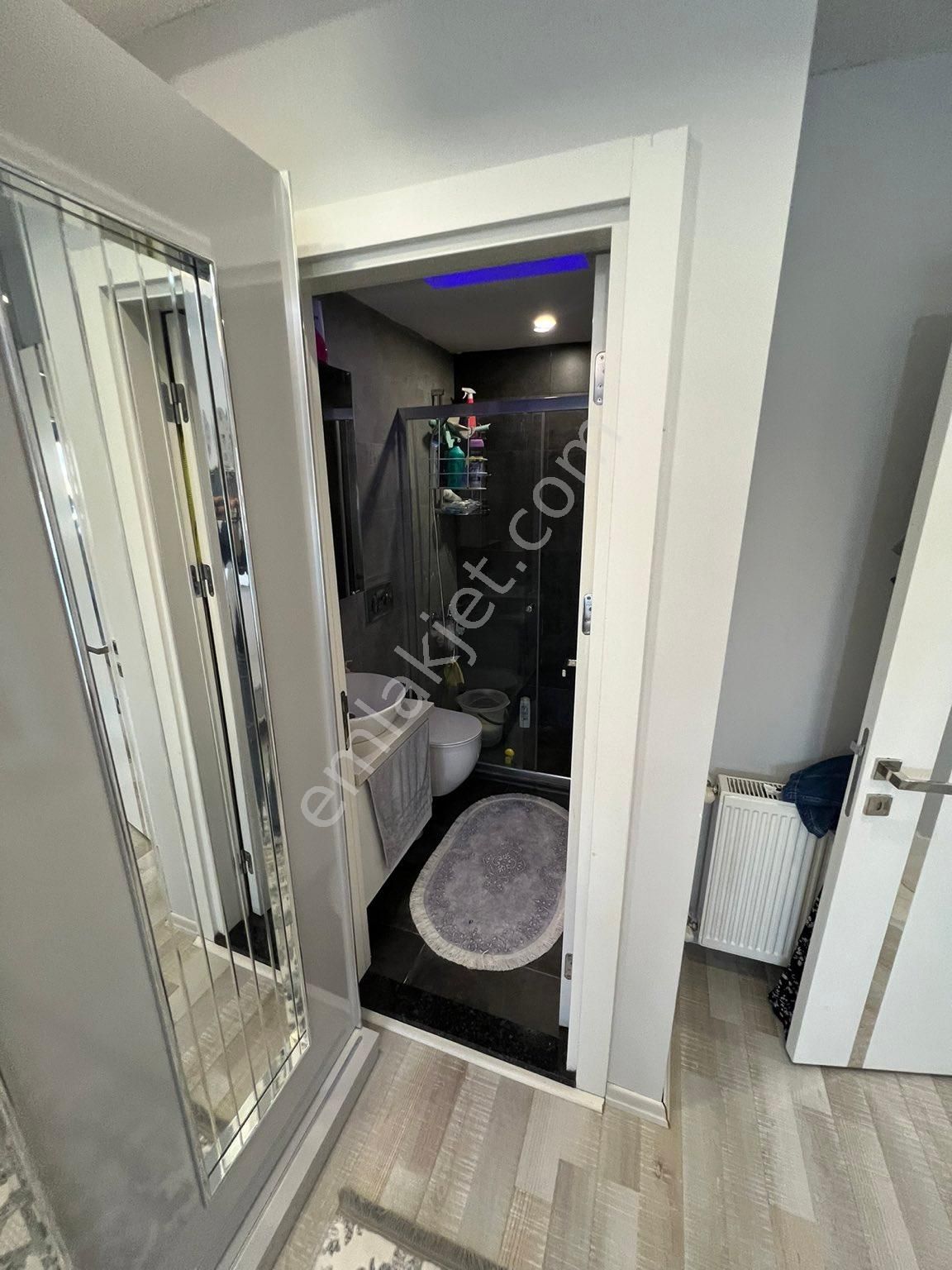 https://imaj.emlakjet.com/listing/13954647/E8CB12DE9E404ADC2A01D45E0BD9C28613954647.jpg