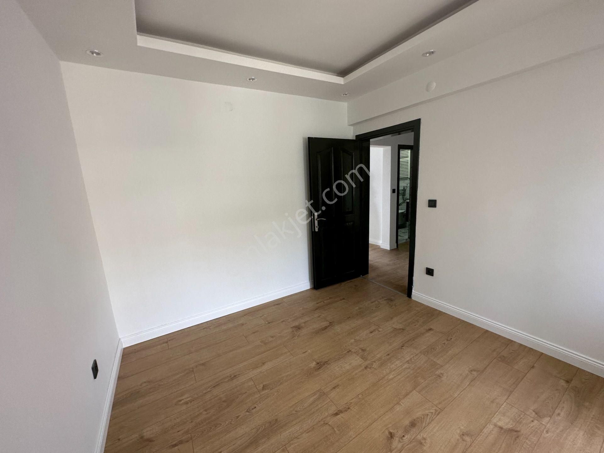 Keyifle Oturabileceğiniz Manzaralı Daire - Görsel 22