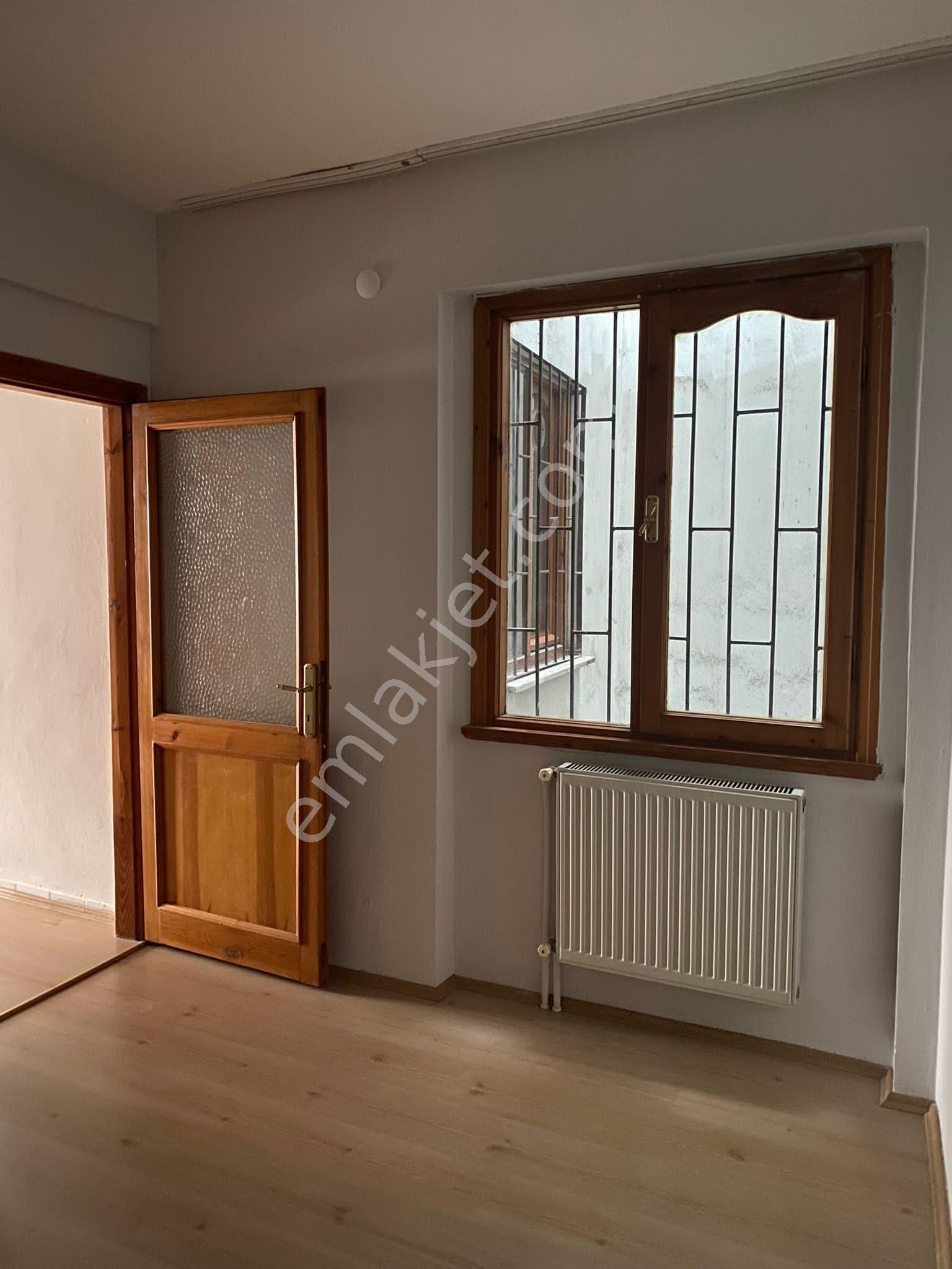 Avcılar Unıversıte Mah Zakkum Sokakta 2.kat 2+1 - Görsel 2