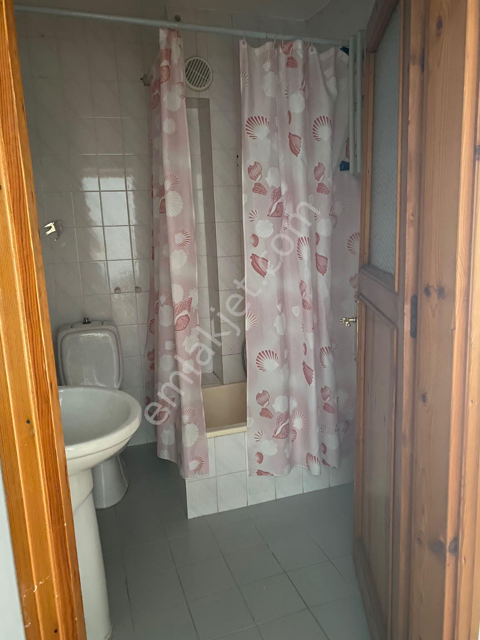 Avcılar Unıversıte Mah Zakkum Sokakta 2.kat 2+1 - Görsel 8