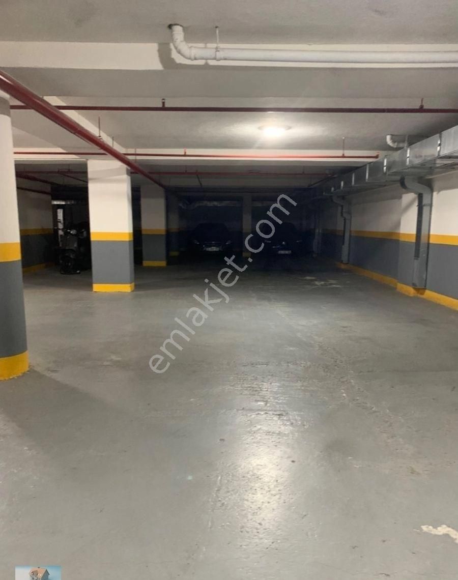 Tiamo'dan 5yaşinda 2+1 2kat Asansörlü Kapalı Otoparklı İskanlı Daire - Görsel 12