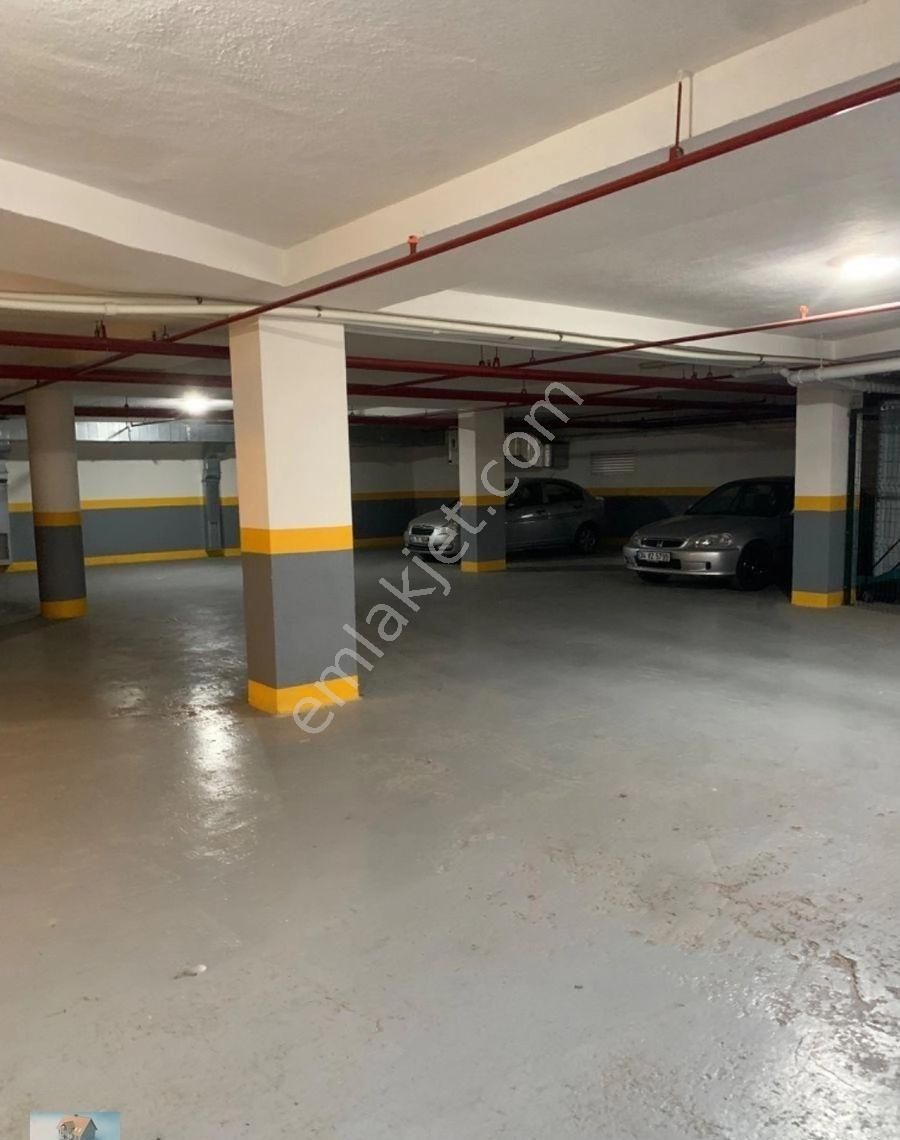 Tiamo'dan 5yaşinda 2+1 2kat Asansörlü Kapalı Otoparklı İskanlı Daire - Görsel 9