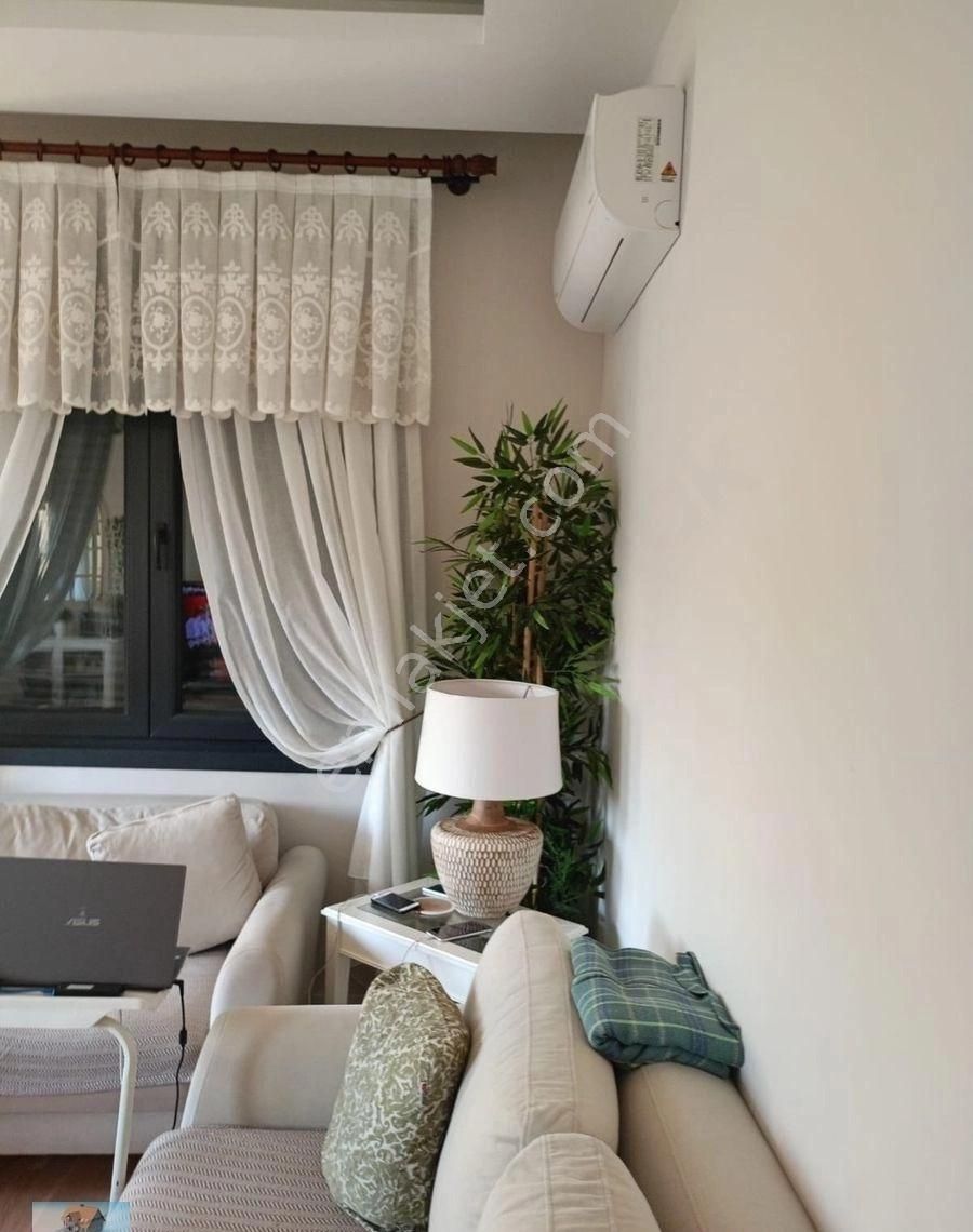 Tiamo'dan 5yaşinda 2+1 2kat Asansörlü Kapalı Otoparklı İskanlı Daire - Görsel 21