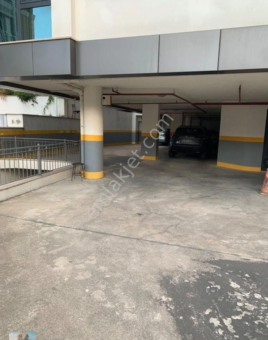 Tiamo'dan 5yaşinda 2+1 2kat Asansörlü Kapalı Otoparklı İskanlı Daire - Görsel 29