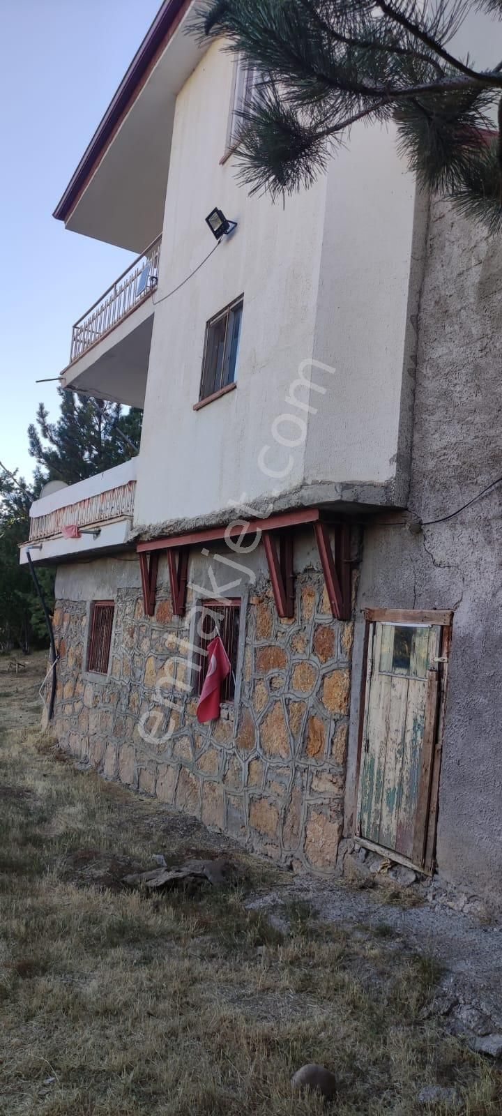 Damla Emlaktan Çayboyunda Ana Yola Cepheli Satılık Çiftlik - Görsel 7