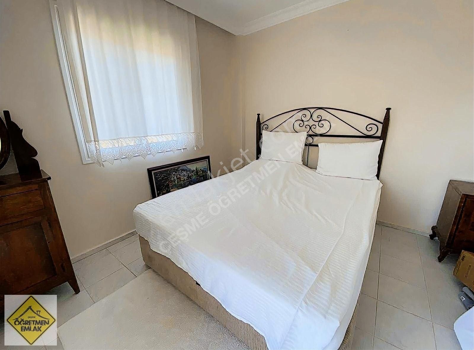 Çeşme Dalyanda Denize Yakın Geniş Bahçeli 3+1 Masrafsız Villa - Görsel 17