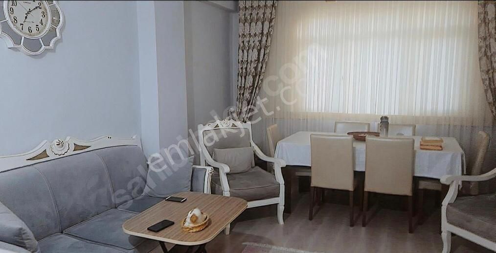 Güngören Güven Mah 5+1 185m2 Kiracılı Satılık Dubleks