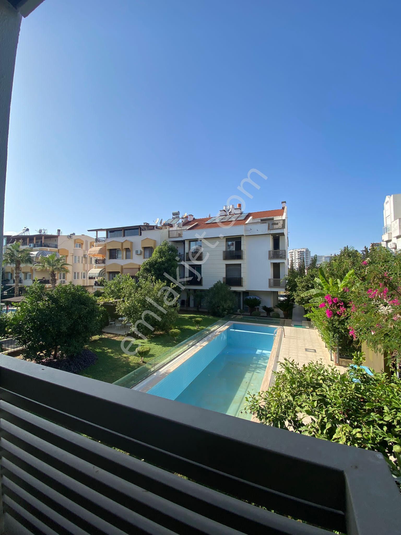 Konyaaltı Gürsu'da Denize Yakın Havuzlu Butik Sitede Full Eşyalı 3+1 Daire - Görsel 34