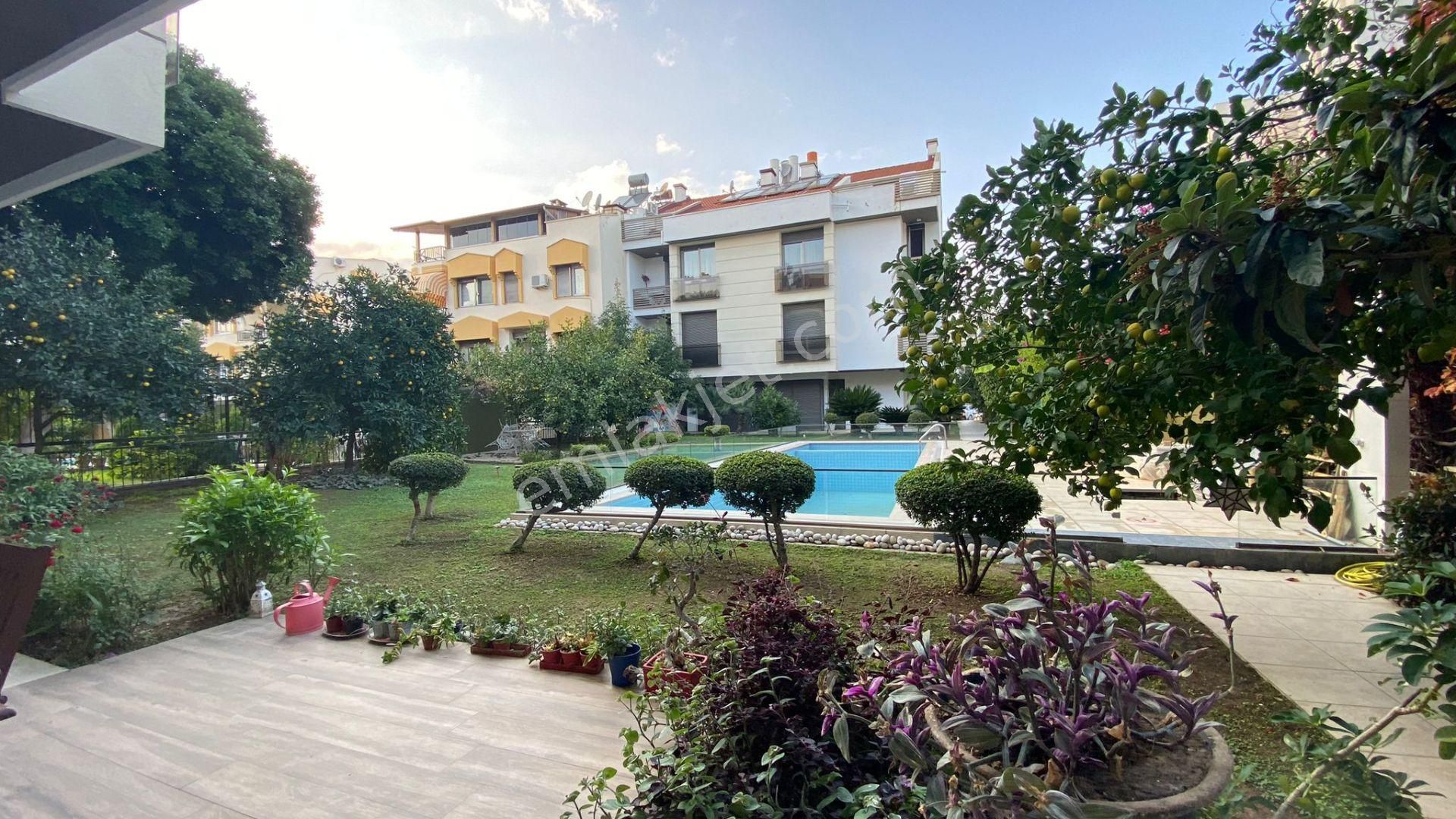 Konyaaltı Gürsu'da Denize Yakın Havuzlu Butik Sitede Full Eşyalı 3+1 Daire - Görsel 3