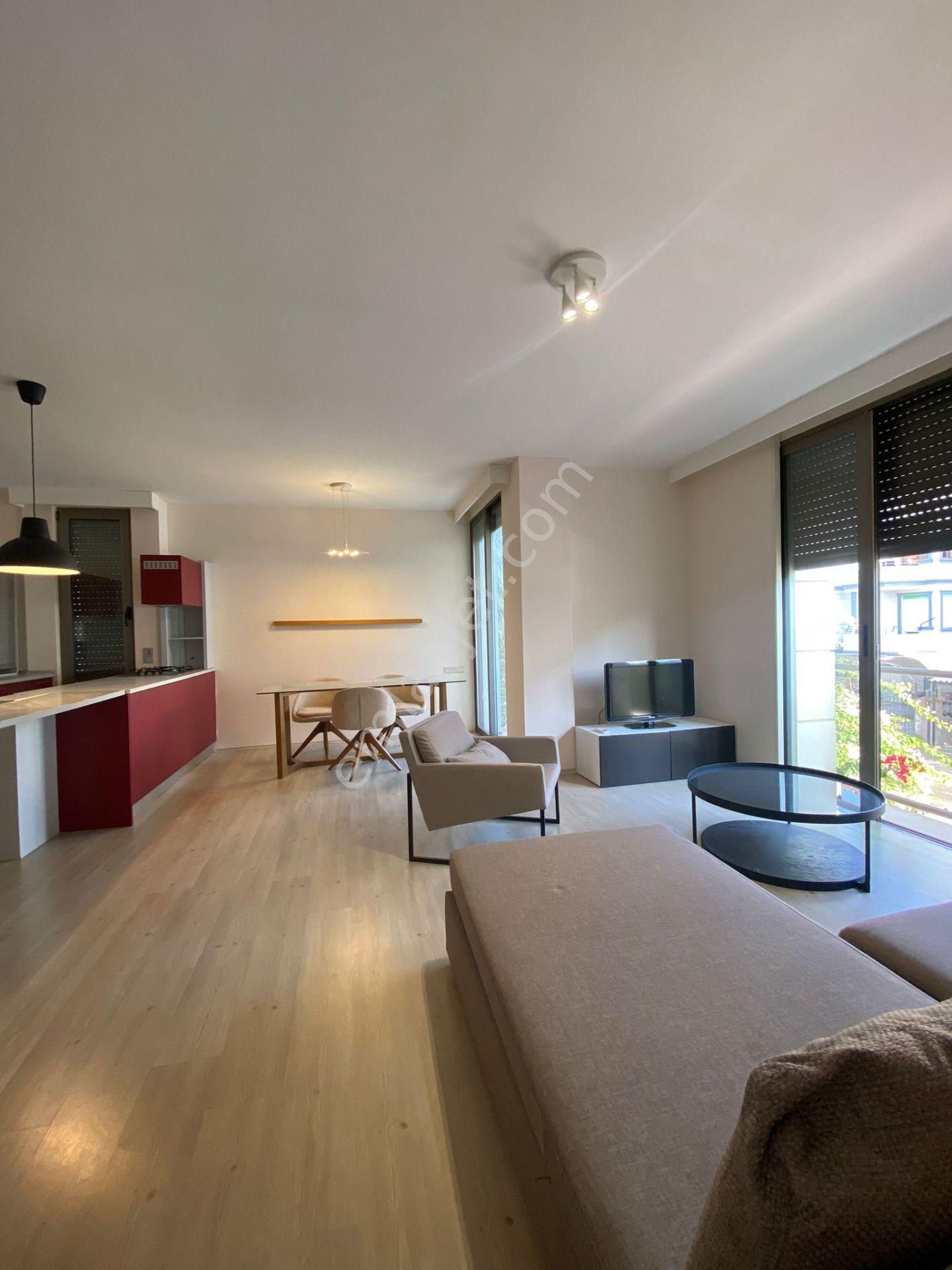 Konyaaltı Gürsu'da Denize Yakın Havuzlu Butik Sitede Full Eşyalı 3+1 Daire - Görsel 13