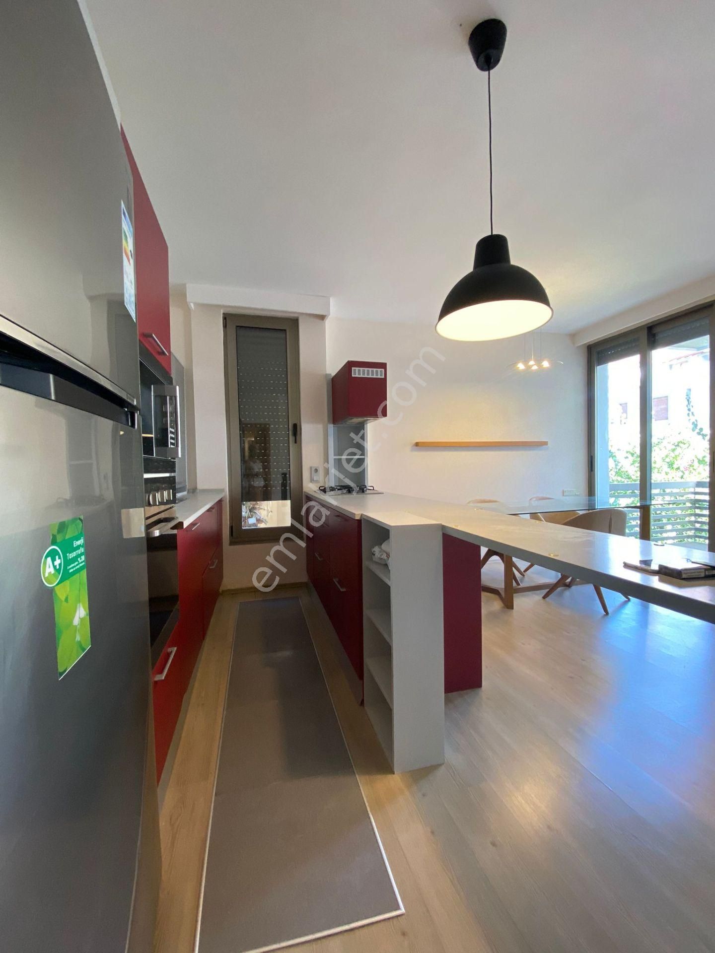 Konyaaltı Gürsu'da Denize Yakın Havuzlu Butik Sitede Full Eşyalı 3+1 Daire - Görsel 16