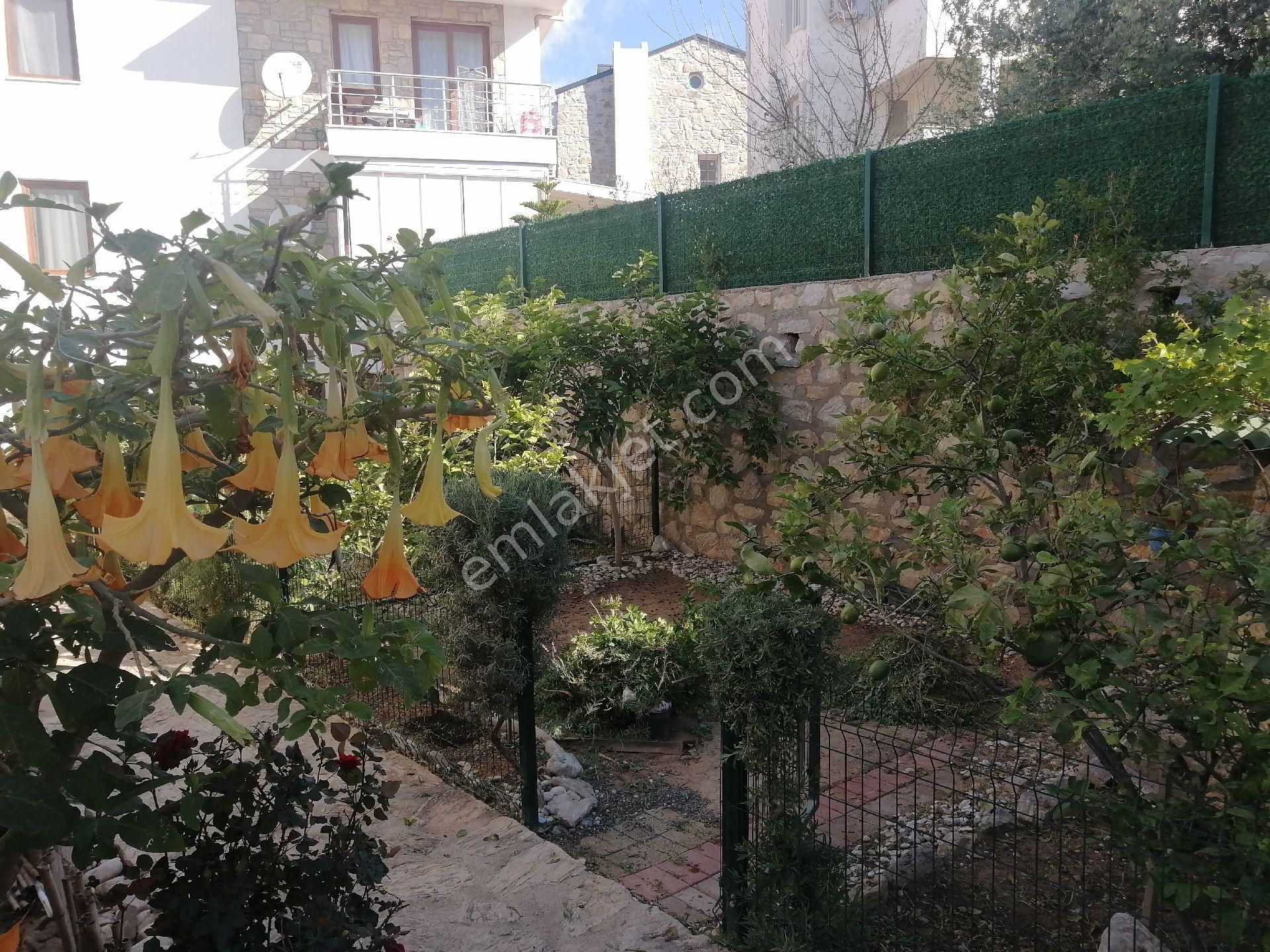 Datça Özbelde Sahibinden Full Eşyalı Bahçeli Ve 2+1 - Görsel 29