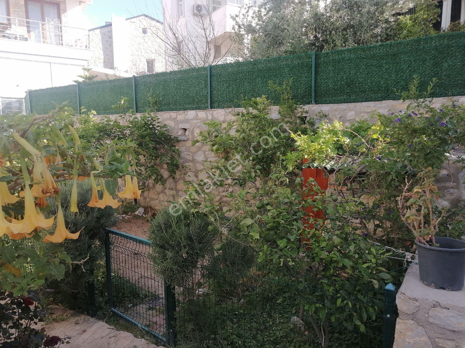 Datça Özbelde Sahibinden Full Eşyalı Bahçeli Ve 2+1 - Görsel 31