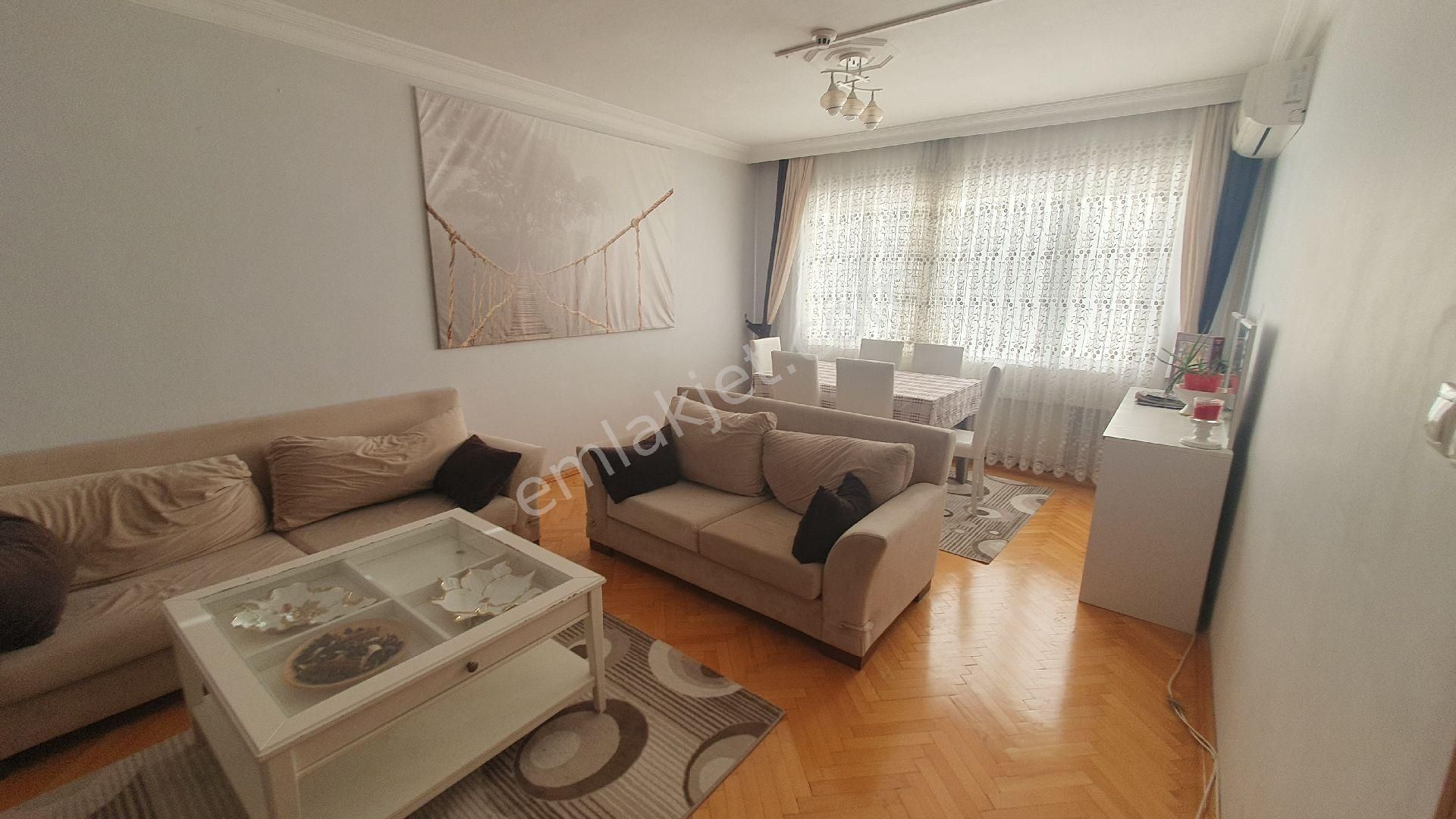 Sahibinden Çengelköy Çamlıca Palmiye Sitesinde Full Eşyalı Kiralık 3+1 Daire