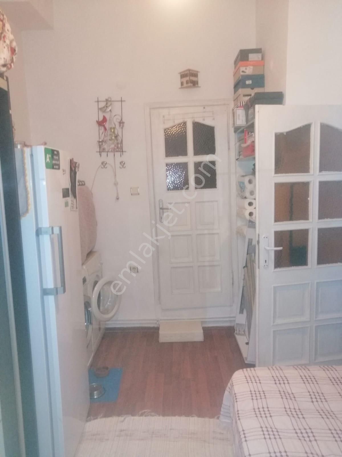 Bahçelievler Siyavus Pasada 1+1 60m2 Giriş Kat - Görsel 3