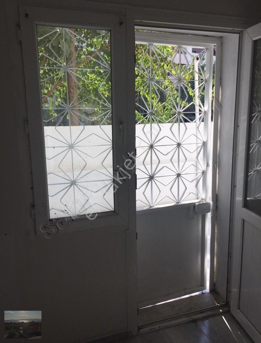 Karşıyaka Donanmacı Da Yalı Ya 100 M Bahçeli Hasarsız Kiracılı - Görsel 33