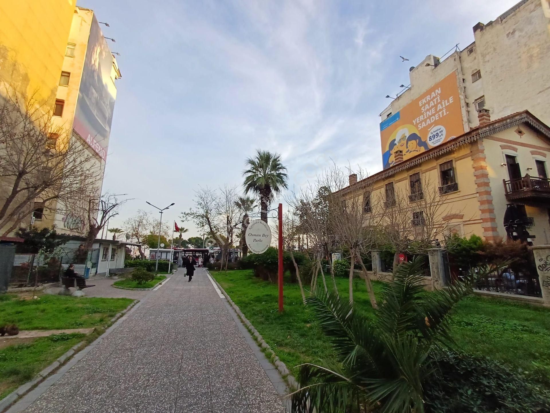 Karşıyaka Donanmacı Da Yalı Ya 100 M Bahçeli Hasarsız Kiracılı - Görsel 3